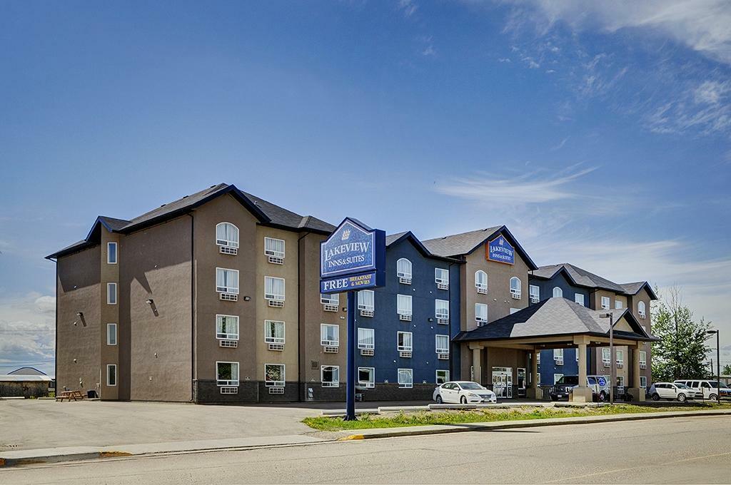 Lakeview Inns & Suites - Fort Nelson Zewnętrze zdjęcie